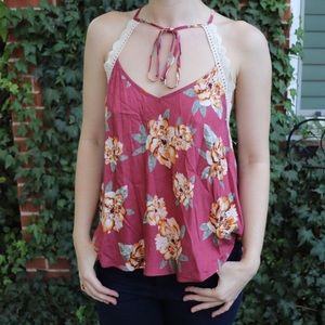 {Lush} red floral lace tank